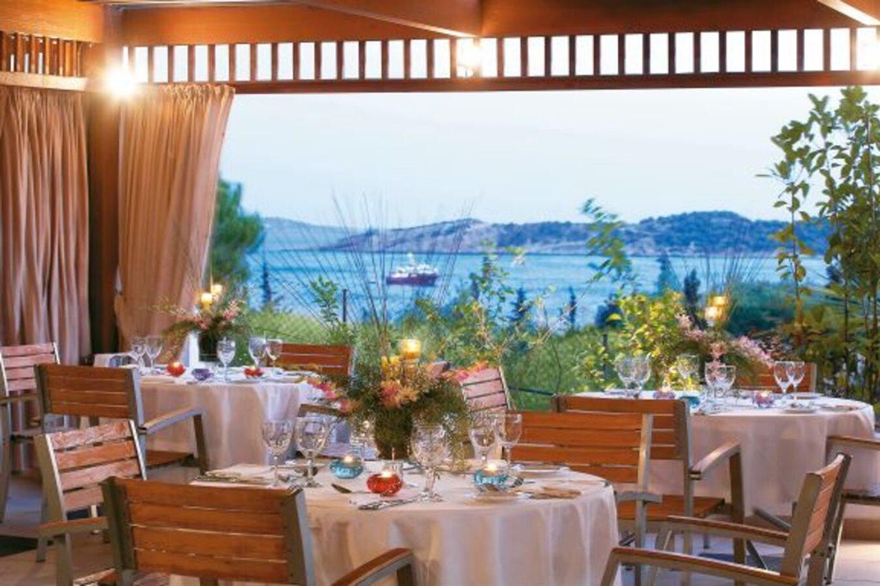 The Roc Club Hotel Vouliagmeni Exterior photo